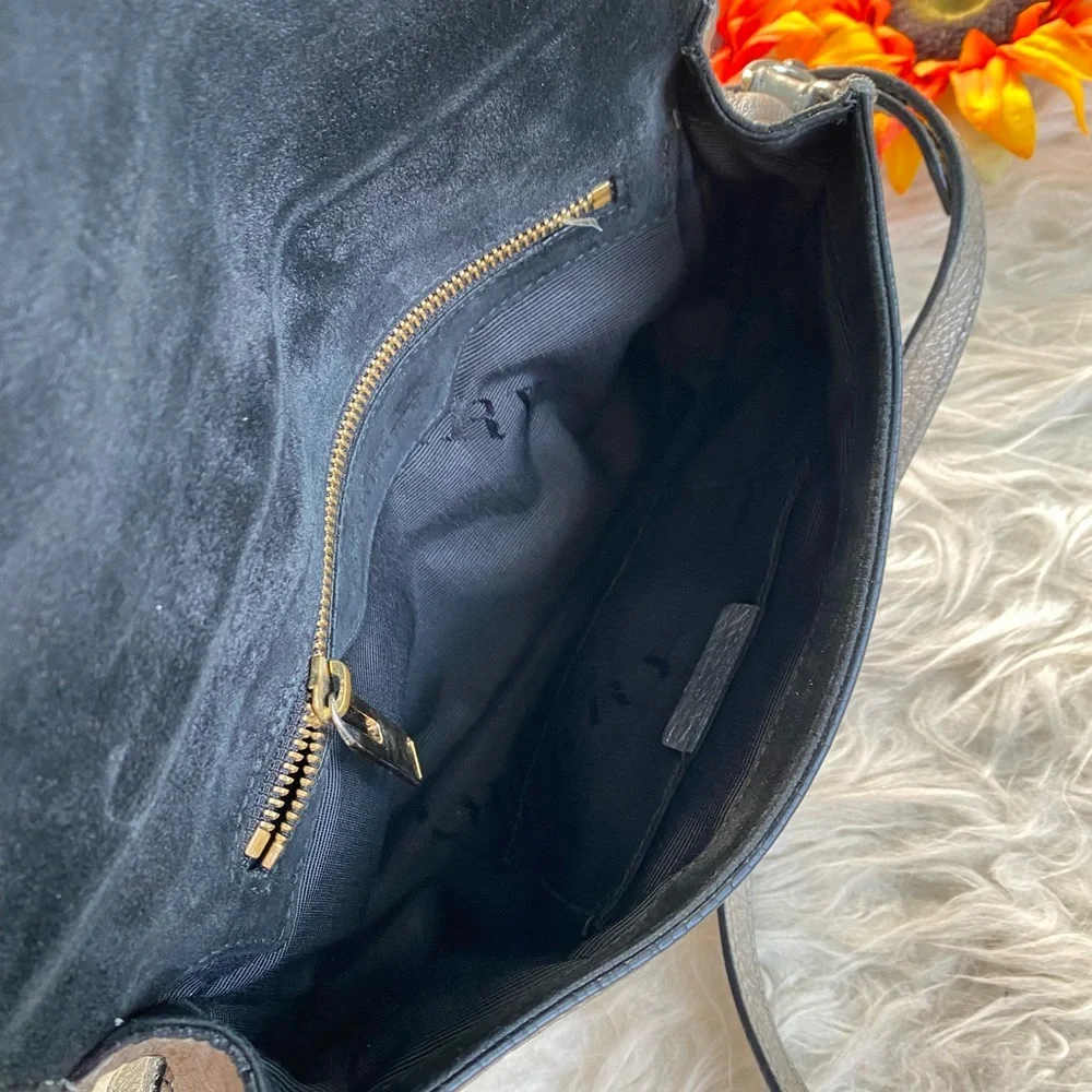 HP🌺 Burberry crossbody bag 🌺 - Picture 13 of 14